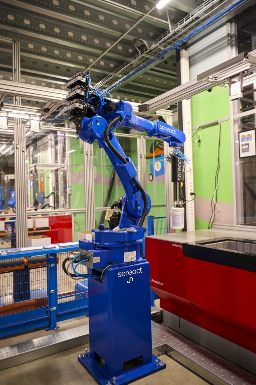 The Value of Customization: Complexity Managed Strategically